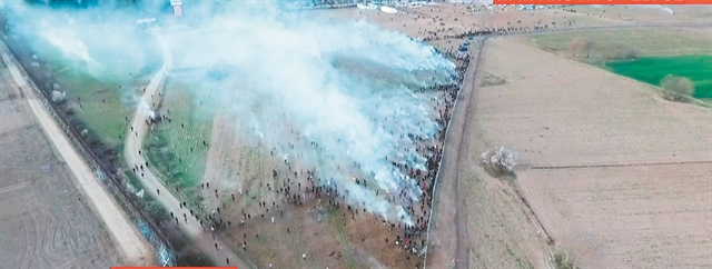 Ο «σουλτάνος» απειλεί και παίζει με τη φωτιά