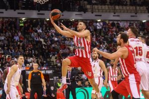 Κορωνοϊός : Η Επιτροπή Δημόσιας Υγείας ζητά από τον Ολυμπιακό να μην ταξιδέψει στο Μιλάνο