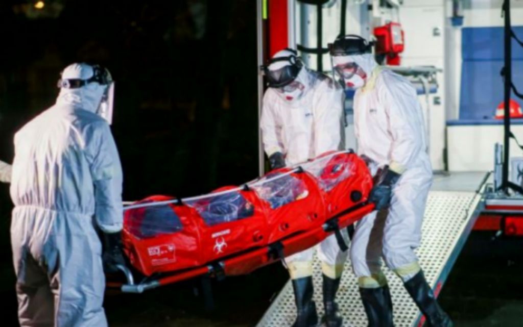 Κορωνοϊός: Τέταρτος νεκρός στο Ηνωμένο Βασίλειο