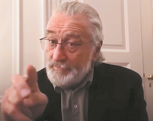 Η Ιταλία τίμησε τον Ρόμπερτ Ντε Νίρο με τη «Λύκαινα του Καπιτωλίου» – «Με την εκλογή του Μαμντάνι ήρθε η στιγμή να ξαναπάρουμε πίσω την χώρα μας»