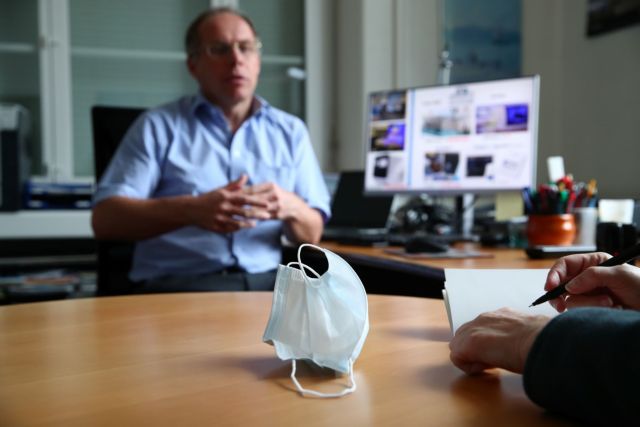 Πώς θα δοθούν τα 600 ευρώ σε 170.000 επιστήμονες