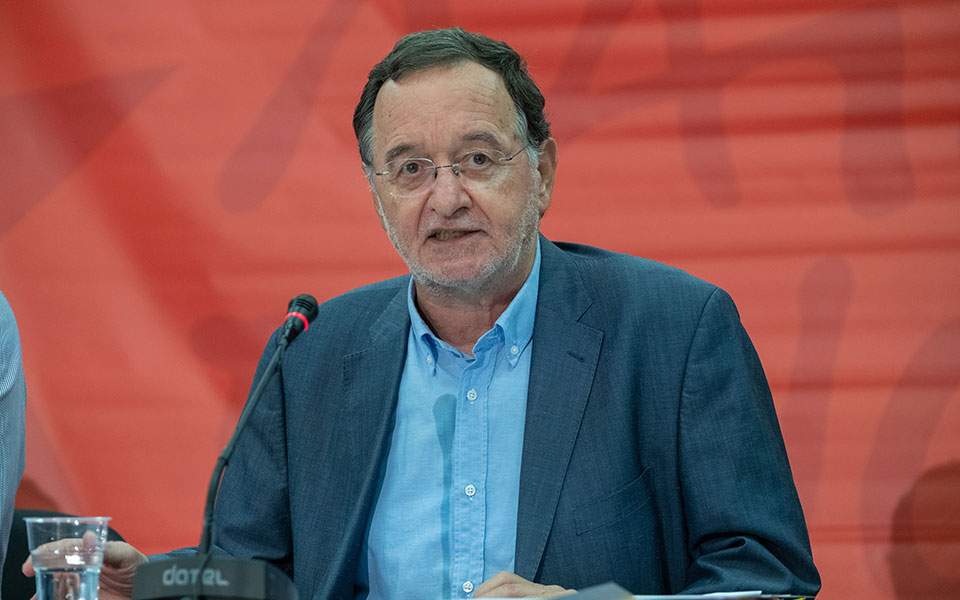 Λαφαζάνης: Να τεθούν σε δημόσιο έλεγχο ιδιωτικά νοσοκομεία και διαγνωστικά κέντρα