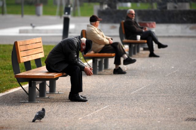 Κοροναϊός : Τι πρέπει να προσέχουν ηλικιωμένοι και ευπαθείς ομάδες