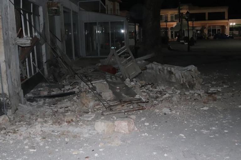 Σεισμός στην Πάργα : Στους δρόμους οι κάτοικοι μετά τα 5,6 Ρίχτερ – Ανησυχούν και για τον κοροναϊού