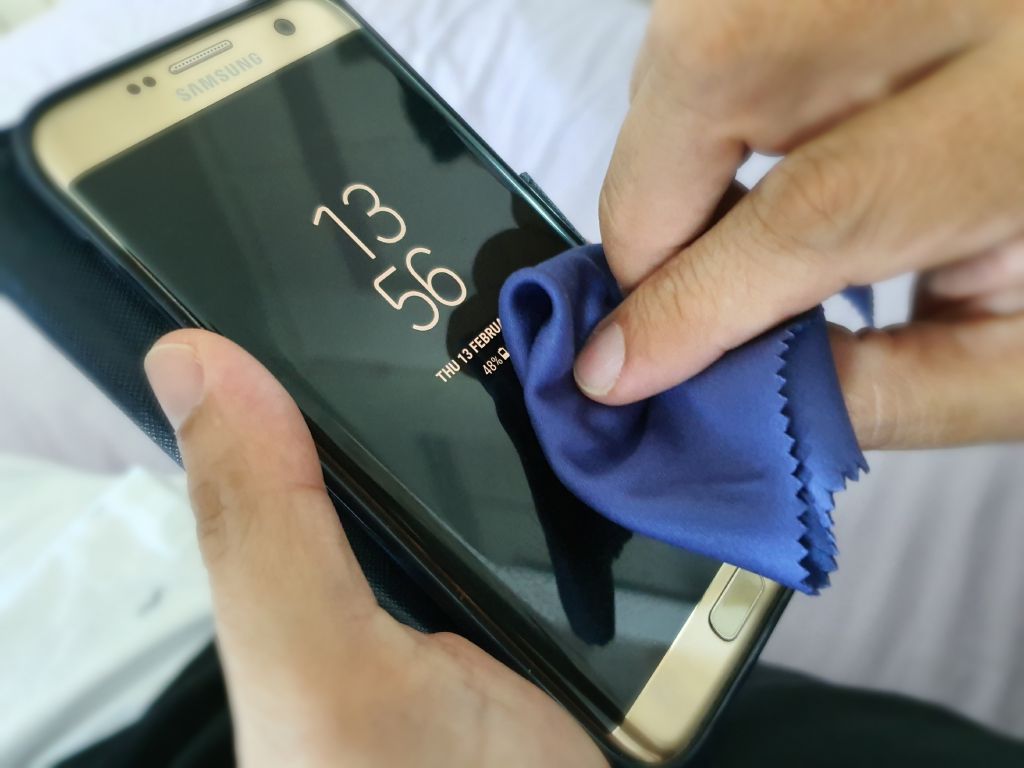 Κορωνοϊός στα κινητά τηλέφωνα: Επιβιώνει μέχρι μία εβδομάδα