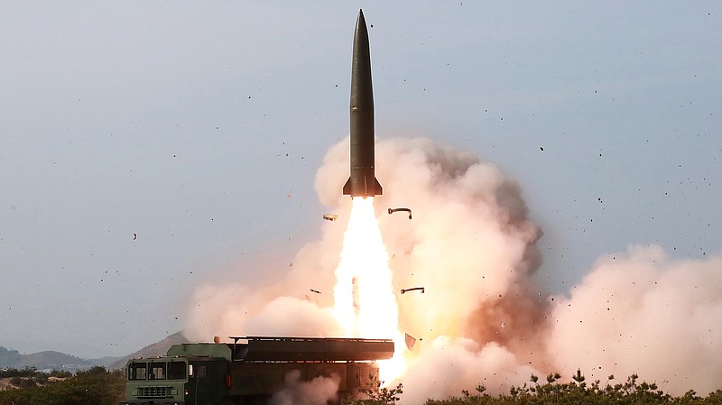 Βόρεια Κορέα : Νέα εκτόξευση πυραύλων αγνώστου τύπου
