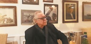 «Απλές ιστορίες ανθρώπων, αυτά είναι τα τραγούδια μου»