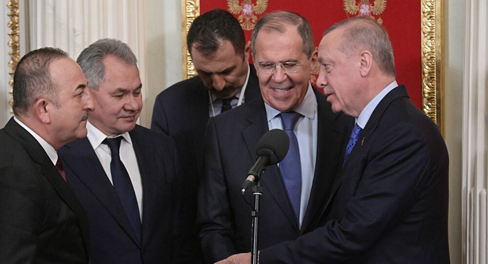 Ρωσικό ΥΠΕΞ : Η τουρκική τηλεόραση μπέρδεψε τη… γραβάτα με τον Ερντογάν