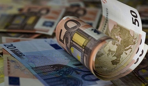 Επίδομα 800 ευρώ : Αναλυτικά η διαδικασία για την είσπραξή του – Ποιοι το δικαιούνται