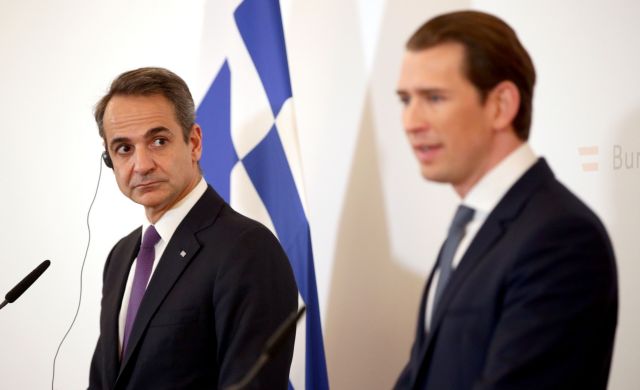 Κουρτς σε Μητσοτάκη: «Ευχαριστούμε την Ελλάδα που προστατεύει τα σύνορά μας»