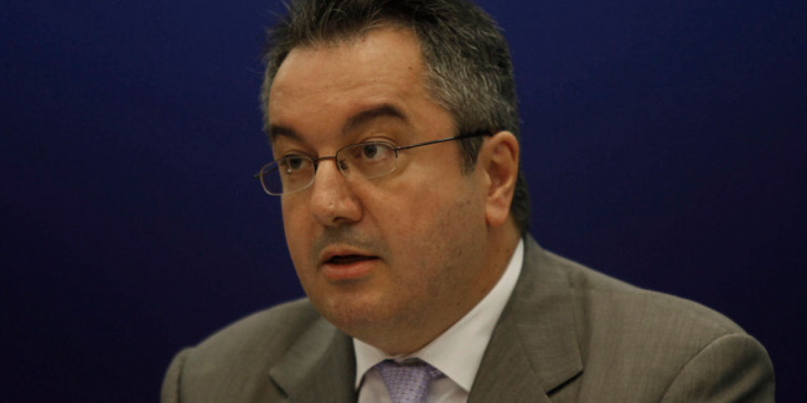 Ηλ. Μόσιαλος στα «ΝΕΑ» – Αντιμετώπιση του κοροναϊού: η επόμενη μέρα