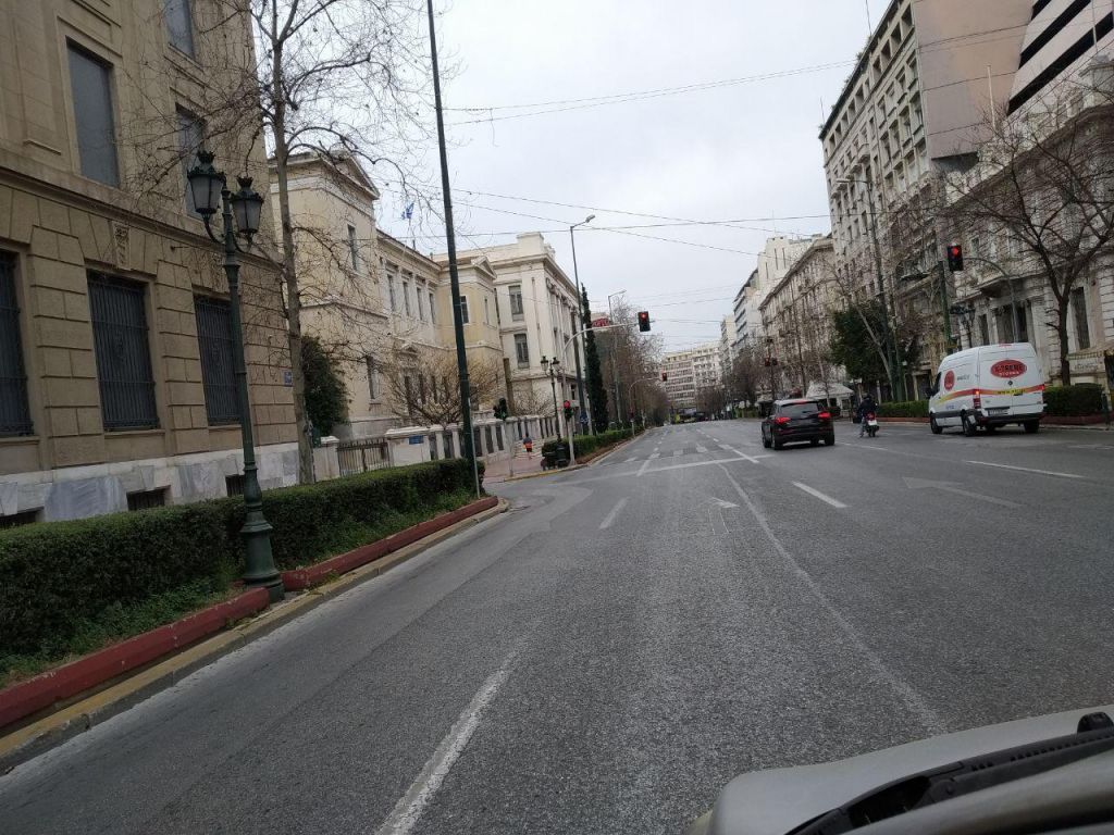 Κοροναϊός : Νέες διευκρινήσεις για τις μετακινήσεις των πολιτών