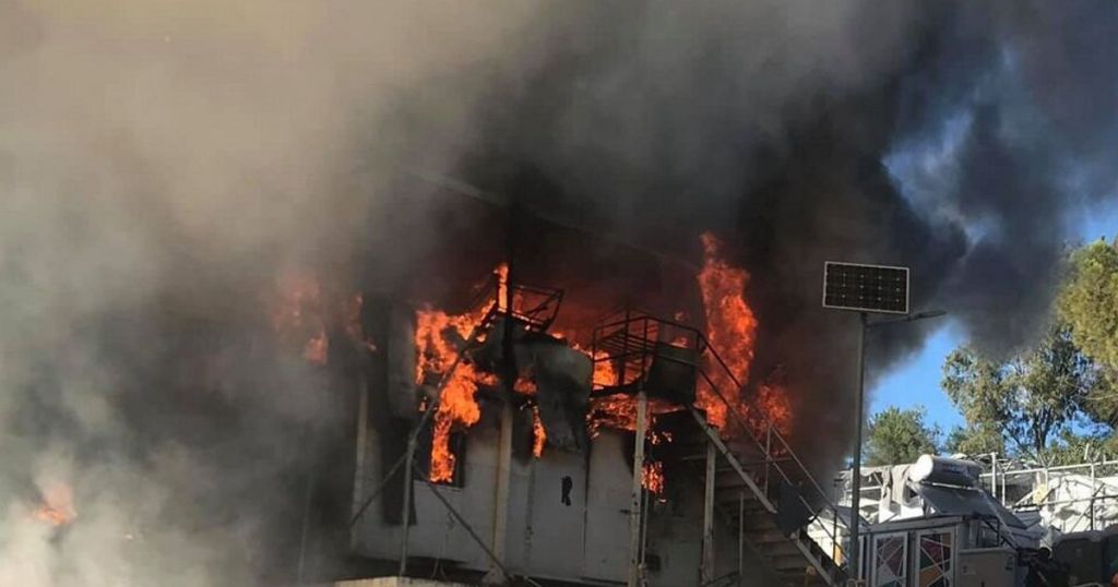 Καταστράφηκαν από πυρκαγιά εγκαταστάσεις ΜΚΟ στη Μόρια