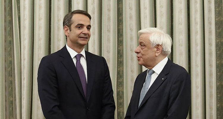 Προσφυγικό: Τηλεφωνική επικοινωνία Παυλόπουλου – Μητσοτάκη