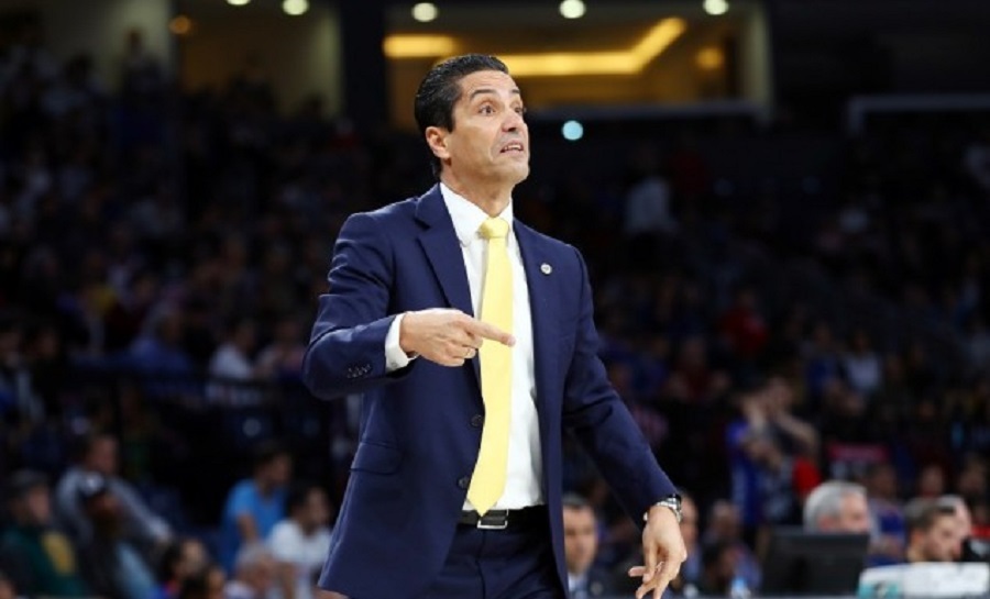 Σφαιρόπουλος για κοροναϊό: «Δύσκολο παιχνίδι – Μαζί θα τον κερδίσουμε»