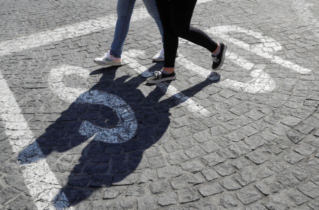 Νέα δραματική έκκληση στη Λομβαρδία – «Μείνετε σπίτι, δεν μπορούμε να σας βοηθήσουμε»