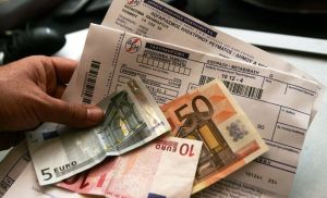 Ντόμινο από απλήρωτους λογαριασμούς ρεύματος