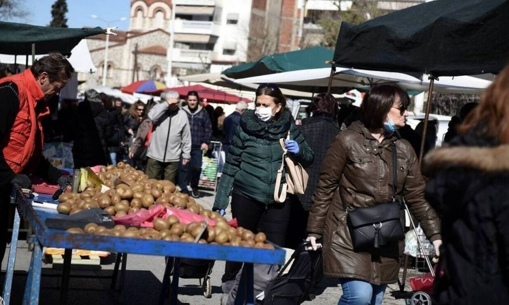 Κοροναϊός : Μειωμένη η κίνηση στις λαϊκές αγορές