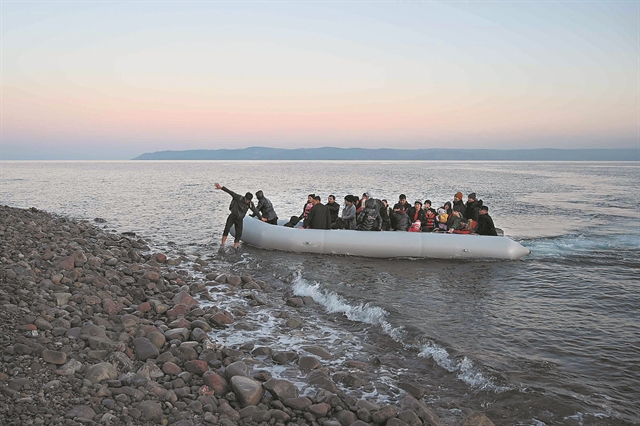 Σκηνικό Εβρου στα νησιά του Αιγαίου
