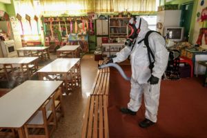 Κορωνοϊός: Πώς θα δοθούν οι έλεγχοι β’ τριμήνου στα σχολεία