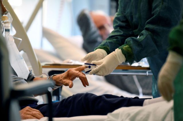 Κοροναϊός : Στην Ιταλία πέσει στο καθήκον 43 γιατροί