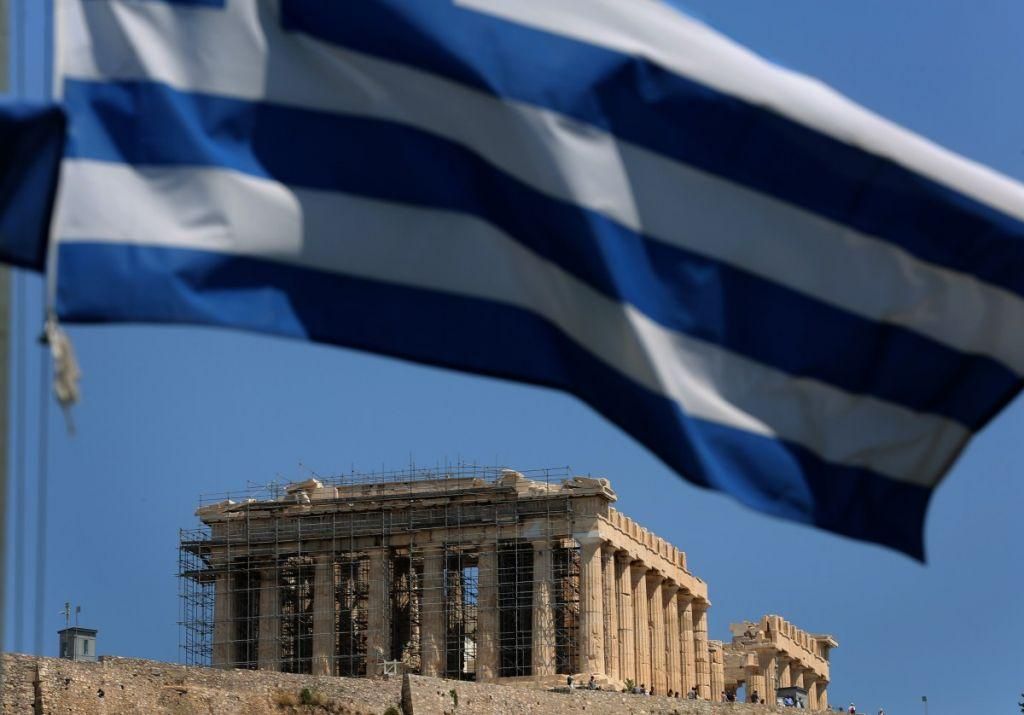 Bloomberg : Παράδειγμα προς μίμηση η Ελλάδα στην αντιμετώπιση της κορωνοϊού