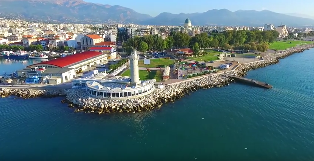 Κοροναϊός: Κλείνουν παραλιακές ζώνες σε Πάτρα και Βόλο