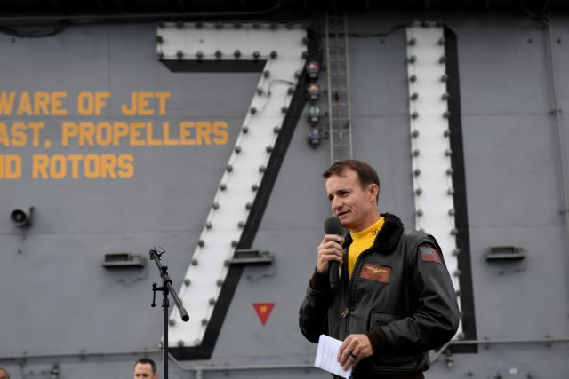 ΗΠΑ: Θετικός στον κοροναϊό ο πλοίαρχος Κρόζιερ που ξήλωσε το Πεντάγωνο