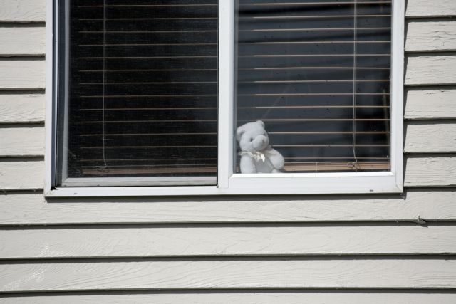 Κοροναϊός: Μεγαλώνει η λίστα με θύματα νεαρής ηλικίας