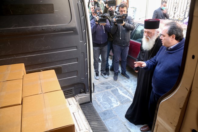 Ιερώνυμος: «Δεν συζητείται η Θεία Κοινωνία, η συνάθροιση είναι κάτι διαφορετικό»