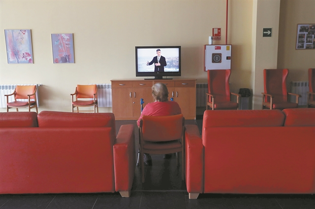 Πολλές χιλιάδες οι ηλικιωμένοι που πέθαναν στους οίκους ευγηρίας