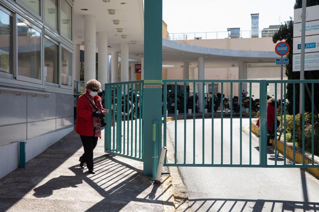 Κοροναϊός : 27 νέα κρούσματα – 130 οι νεκροί στην Ελλάδα