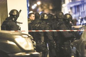 Τρομοκράτες ετοίμαζαν επιθέσεις στην Αθήνα