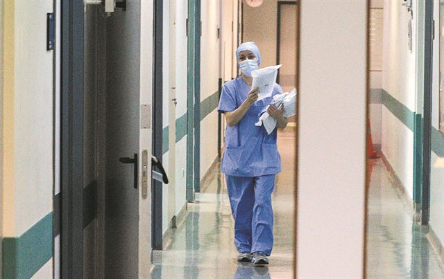 Επιστροφή στην κρατική ομπρέλα