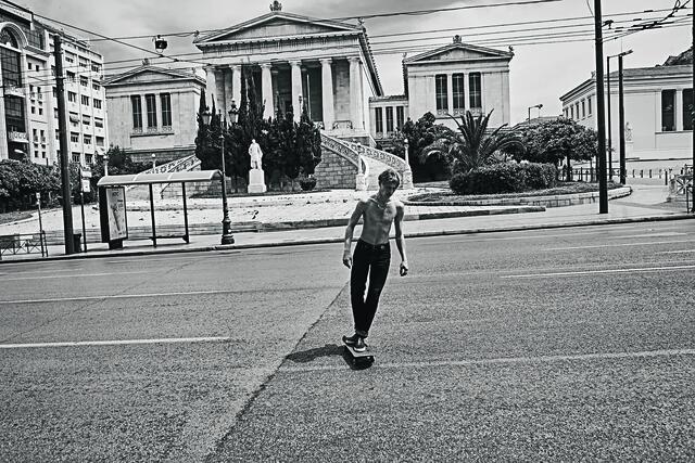 Επιστροφή στους δρόμους των 90s