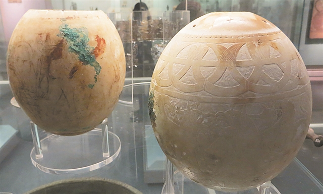 Το μυστήριο των διακοσμημένων αβγών