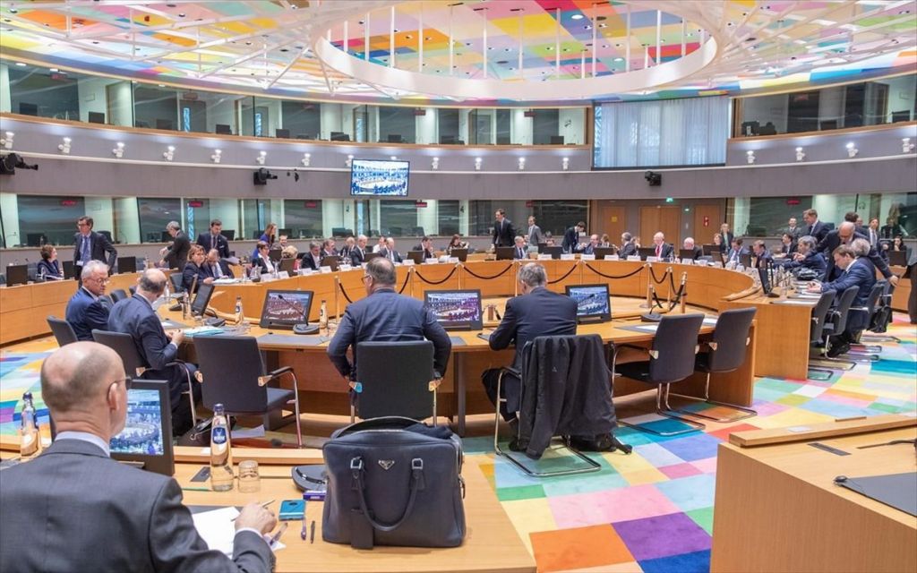 Eurogroup : Κορoνο-ομόλογο ή συμβιβασμός με τριπλέτα λύσεων μέχρι τη Σύνοδο Κορυφής