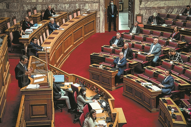 Σύγκρουση για τη «συμμορία»