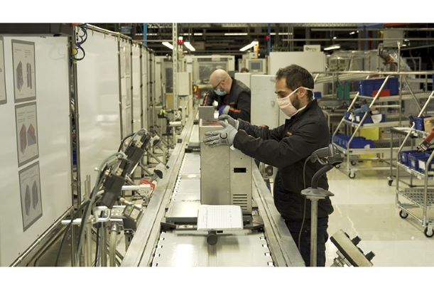 Κορωνοϊός: Kαι η SEAT μετατρέπει εργοστάσιο της για να κατασκευάζει αναπνευστήρες