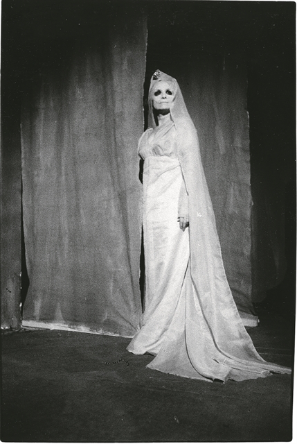 Στον κήπο της Κυρίας των Σιωπών