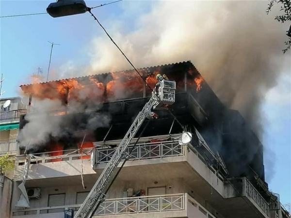 Προβληματισμός για τους 29 θανάτους από αστικές πυρκαγιές