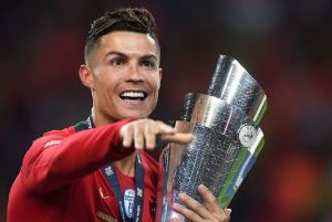 Κριστιάνο: Ο πρώτος ποδοσφαιριστής με συνολικές απολαβές άνω του 1 δισ. ευρώ!