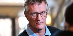 Σουηδός «Μίστερ Κορώνα»: Εθνικός ήρωας ή προδότης;