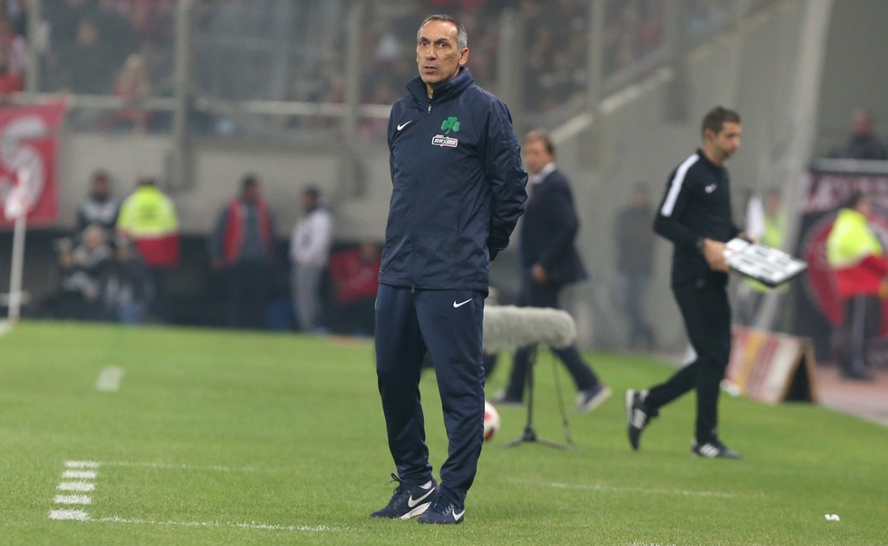 Παραμένει ο Δώνης στον πάγκο του Παναθηναϊκού