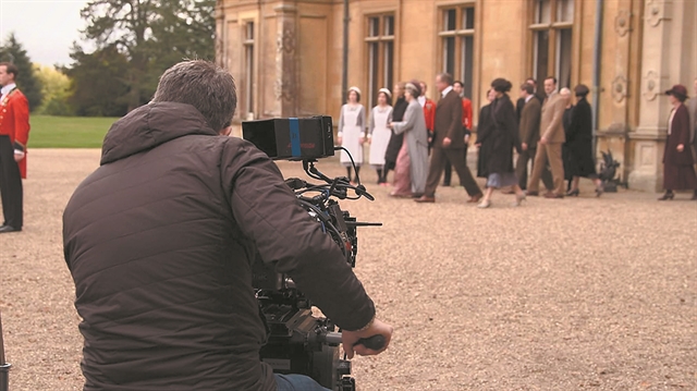 Οι εξαγωγές της Αγγλίας, οι αίθουσες της Γαλλίας και τα fake news