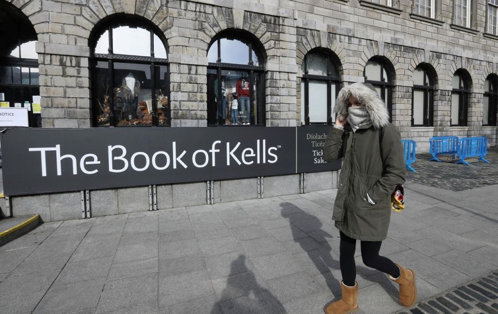 Ιρλανδία : Ενδεχόμενο εφαρμογής πιο αυστηρών ελέγχων στα αεροδρόμια