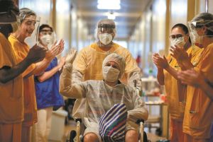 Η αγκάθινη κορόνα της ποίησης