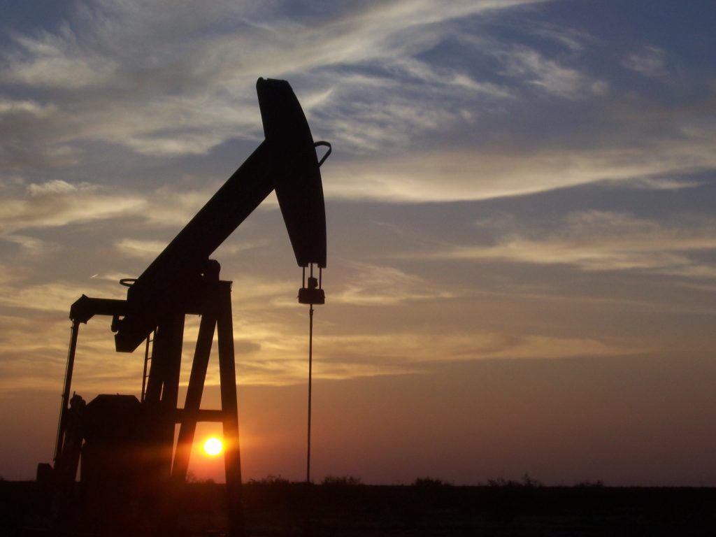 Πετρέλαιο : Πώς έφτασε να έχει αρνητική τιμή για πρώτη φορά στην ιστορία