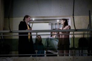 Ανάσταση στην Αθήνα του κοροναϊού: Άδειοι δρόμοι, ο κόσμος στα μπαλκόνια