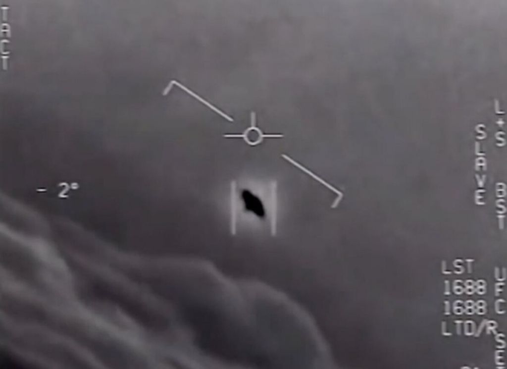 Το αμερικανικό Πεντάγωνο έδωσε στη δημοσιότητα τρία βίντεο με UFO